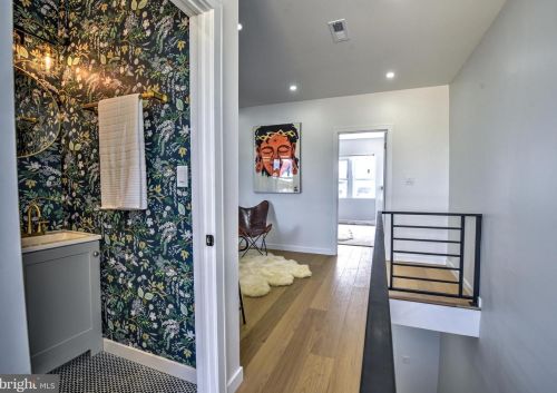 1107 52 St, Philadelphia PA 19143-4217 exterior