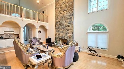 17815 Fraley Farm Rd, Rockville MD 20855-1664 exterior