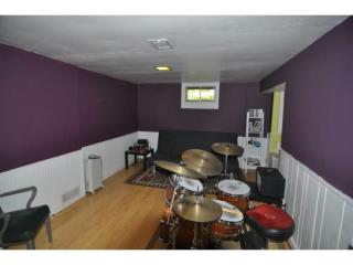 609 Madison Pl, Ann Arbor MI  48103-4733 exterior