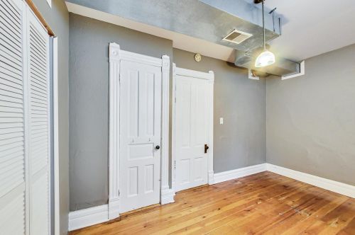 2324 Armitage Ave, Chicago IL 60647-4342 exterior