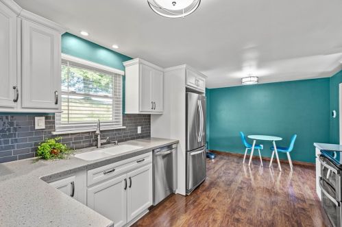 941 Margaretta Ave, Pittsburgh PA  15234-1301 exterior