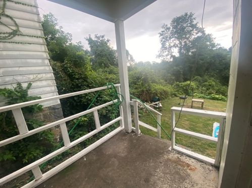 221 Meredith St, Pittsburgh PA 15210-3949 exterior