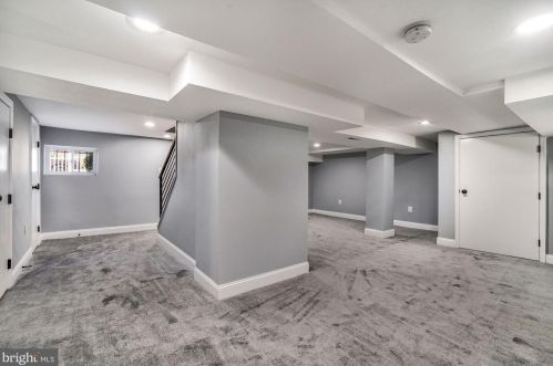 5111 Astor Pl, Washington DC  20019-6444 exterior