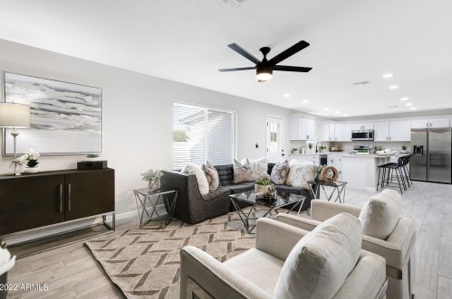 1132 Linda Ln, Chandler AZ 85226-1649 exterior