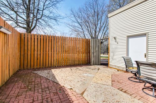 3967 Granada Ave, Saint Paul MN 55128-2847 exterior