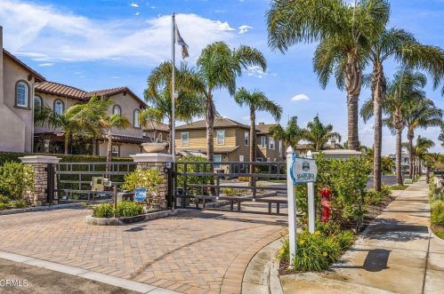 4063 Galapagos Way, Oxnard, CA 93035-1432