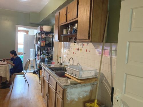 2715 Lawndale Ave, Chicago IL 60805-2908 exterior