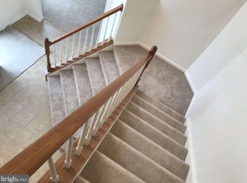 19 Nace Dr, Hanover PA 17331-9411 exterior