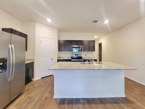 14504 Fitzgibbon Dr, Austin TX  78724-4710 exterior