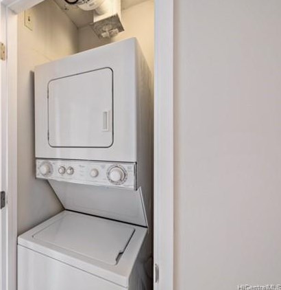 1009 Kapiolani Blvd, Honolulu HI  96814-2103 exterior