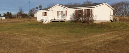 15560 Division Ave, Cedar Springs MI 49319 exterior