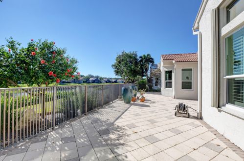 7441 Lahana Cir, Boynton Beach FL 33437-7173 exterior