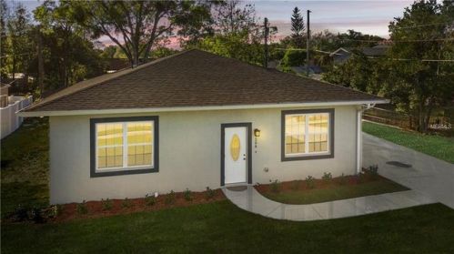 208 Lavender Ct, Orlando, FL 32807-6153