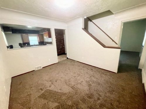 10031 Grandview Ave, Pittsburgh PA 15237-2253 exterior