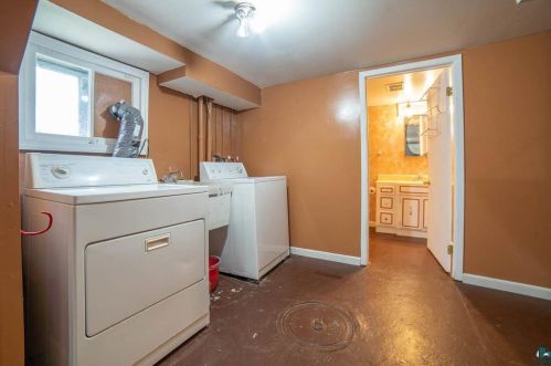 227 Faribault St, Duluth MN 55803-1853 exterior