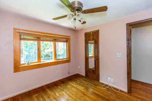 702 Knollwood Dr, Woonsocket RI 02895-2632 exterior