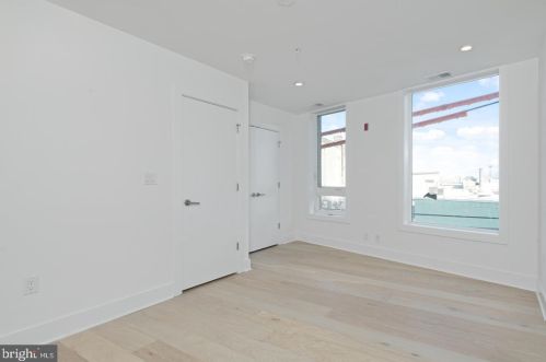 2209 Amber St, Philadelphia PA  19125-2017 exterior