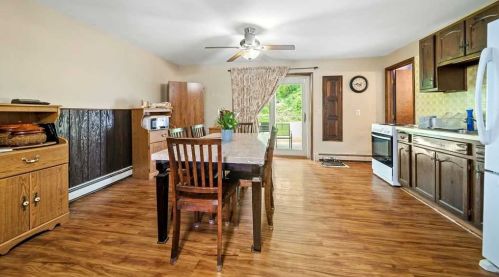 3 Pembroke Dr, Poughkeepsie NY 12603-4707 exterior