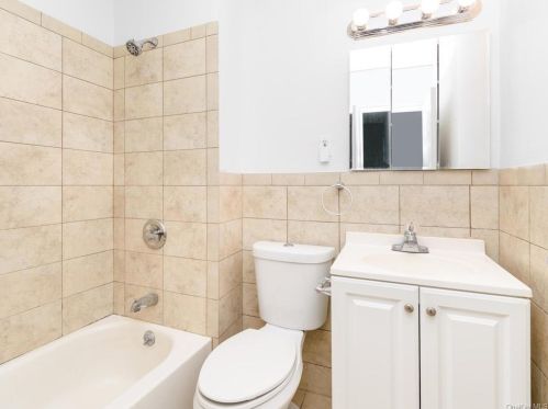 2318 Holland Ave, Bronx NY 10467-8710 exterior