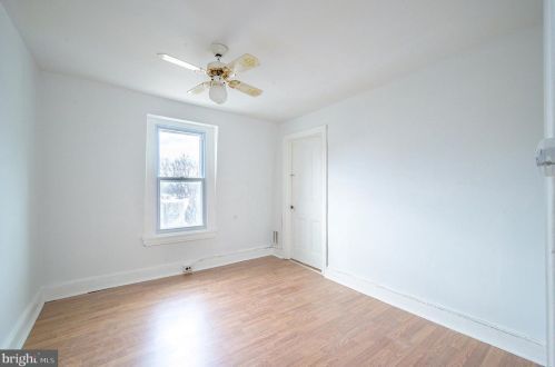 5435 American St, Philadelphia PA 19140-5726 exterior