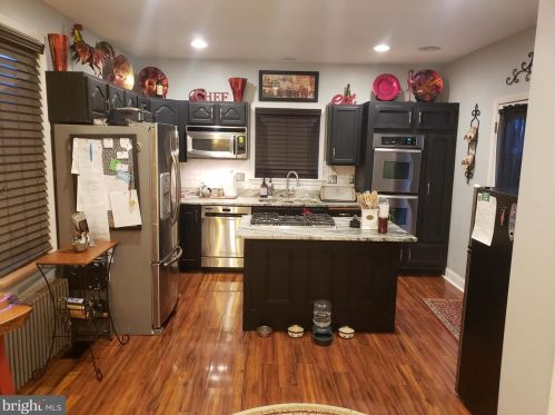 323 High St, Hanover PA 17331-3921 exterior