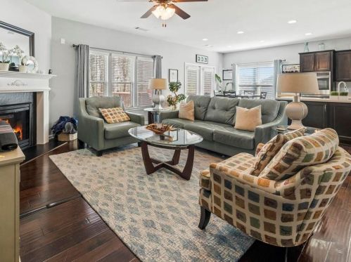 121 Lankford Rd, Tucker GA 30084-1821 exterior