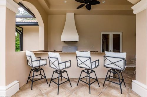 65 31 St, Naples FL 34117-3100 exterior