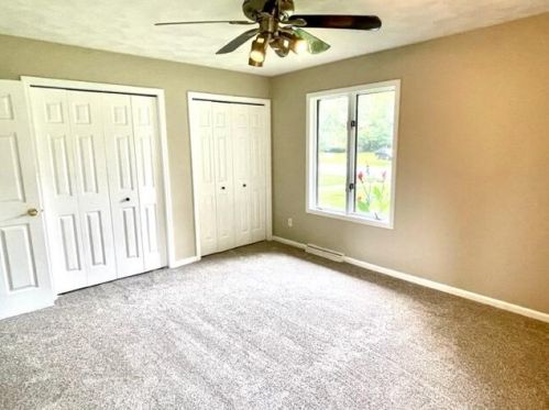 6154 Torrington Rd, Kalamazoo MI 49009-8046 exterior