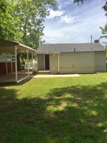 623 Dubois St, Denison TX  75020-7904 exterior