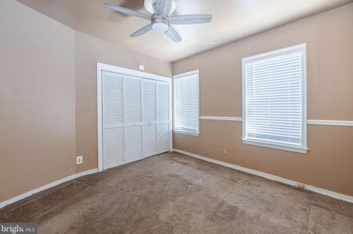 2524 Alder St, Philadelphia PA 19133-1628 exterior