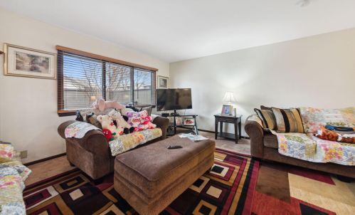 9035 70, Milwaukee WI 53218-3941 exterior