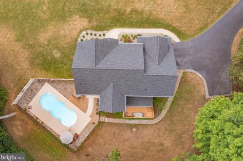 3150 Queensberry Dr, Huntingtown MD 20639-2306 exterior