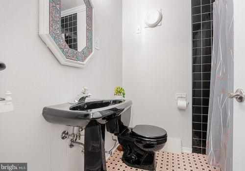 801 Pasadena Dr, Somerdale NJ  08083-1901 exterior