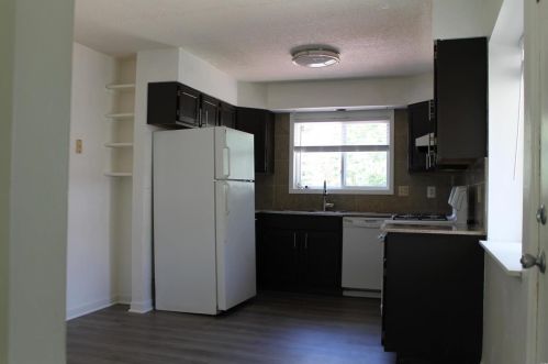 1517 Bookbinder Dr, Saint Louis MO  63146-4303 exterior