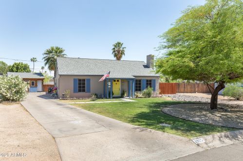2925 15th Dr, Phoenix AZ  85015-6135 exterior