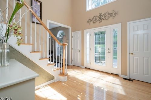 65 Ketcham Rd, Hackettstown, NJ 07840-4919