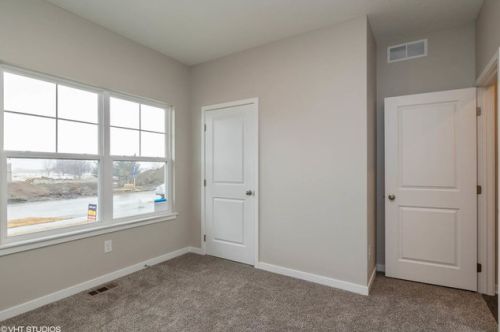 6702 Eich Dr, Joliet IL 60403-1542 exterior