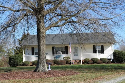 4203 Mccray Ct, Burlington, NC 27217-7736