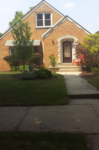 2827 87 St, Milwaukee WI 53222-4730 exterior