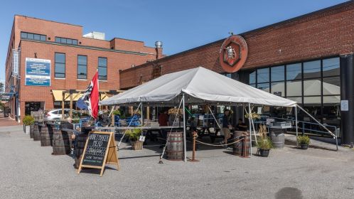 63 Montreal St, Portland ME  04101-2706 exterior