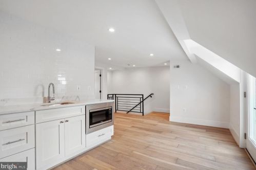 3912 New Hampshire Ave, Washington DC  20011-7917 exterior