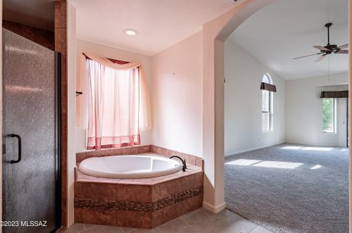 63484 Cat Claw Ln, Tucson AZ 85739-1267 exterior