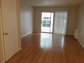 1725 Toomey Rd, Austin TX  78704-1033 exterior