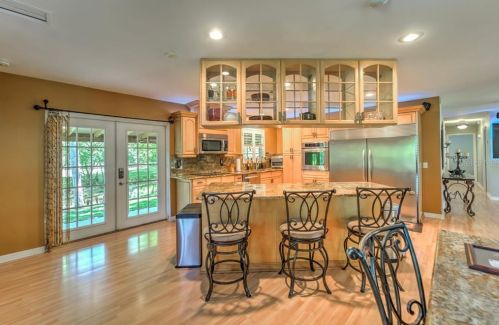 8919 Arrawana Ave, Tampa FL 33614-1810 exterior