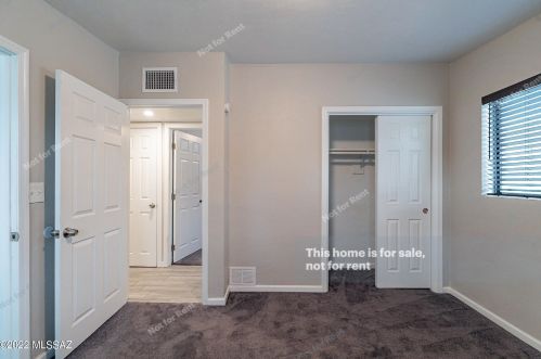 6161 15th St, Tucson AZ 85701-2417 exterior