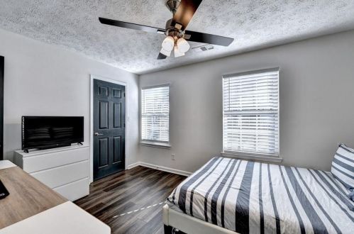 2513 Smt Cv Dr, Duluth GA 30097-7973 exterior