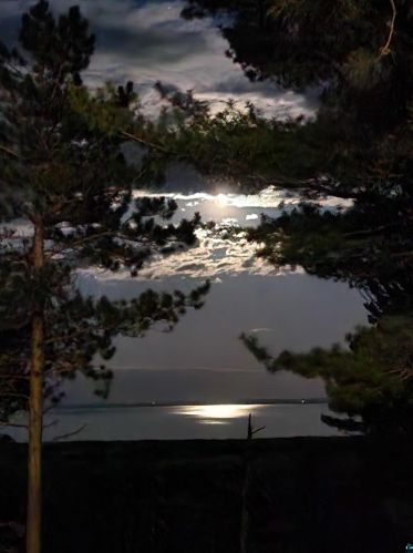 5278 Lakewood Rd, Duluth MN 55804-2817 exterior