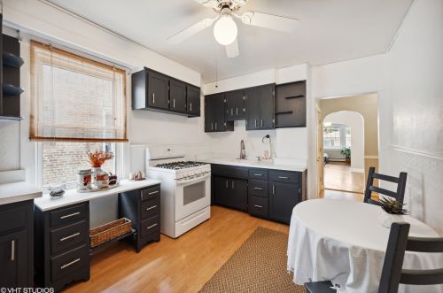 2439 Monitor Ave, Chicago IL 60639-2327 exterior