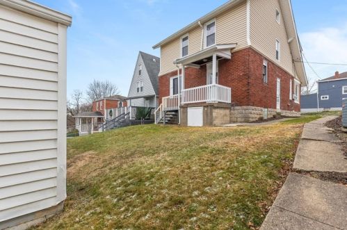 10 Amherst Ave, Pittsburgh PA 15229-1536 exterior