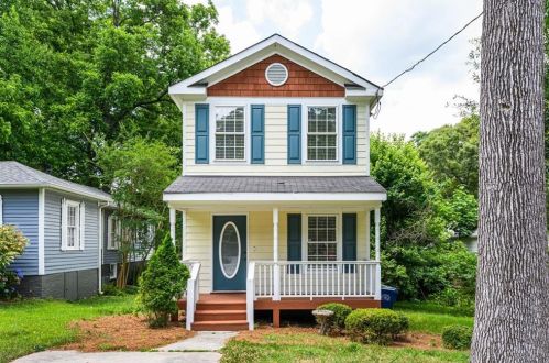 2575 Forrest Ave, Atlanta GA  30318-1158 exterior